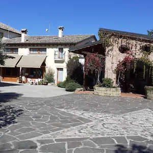  Alloggio per agriturismo Melo In Fiore